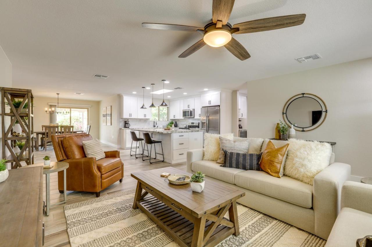 Sun City Retreat With Patio Near Golfing And Hiking! Exterior photo