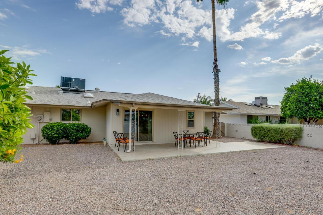 Sun City Retreat With Patio Near Golfing And Hiking! Exterior photo